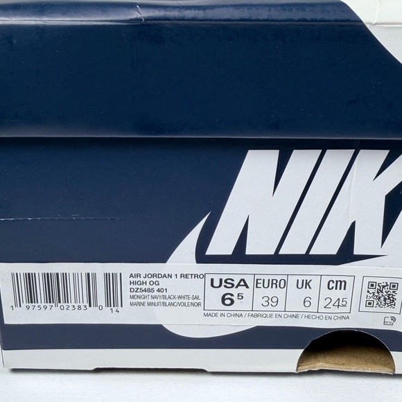 Nike Air Jordan 1 Retro High OG Mens 6.5 DZ5485-401 Midnight Navy White - Picture 8 of 9